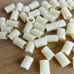 JEET by KSHS JEET by KSHS White Small Pipe Papad Fryum, Ready to Fry Snacks, Packed In Air Tight Pouch At Room Temperature 400Grams