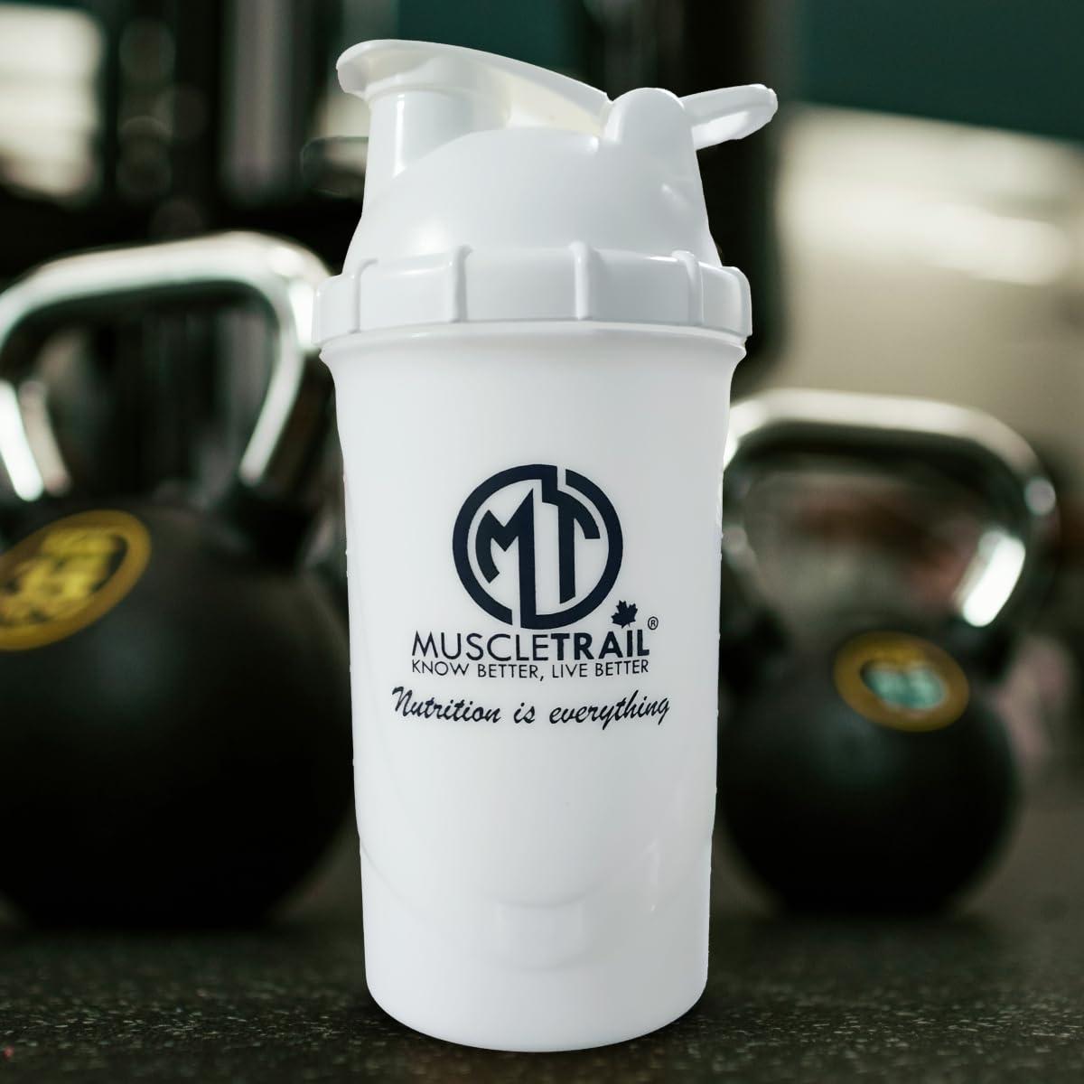 MUSCLETRAIL MUSCLETRAIL Muscle Trail Gym Shaker Bottle - 600ml Leakproof Protein Shaker/Sipper for whey Protein, Pre-Workout, BCAA & Water - BPA Free Plastic, Pack of 1 (White)