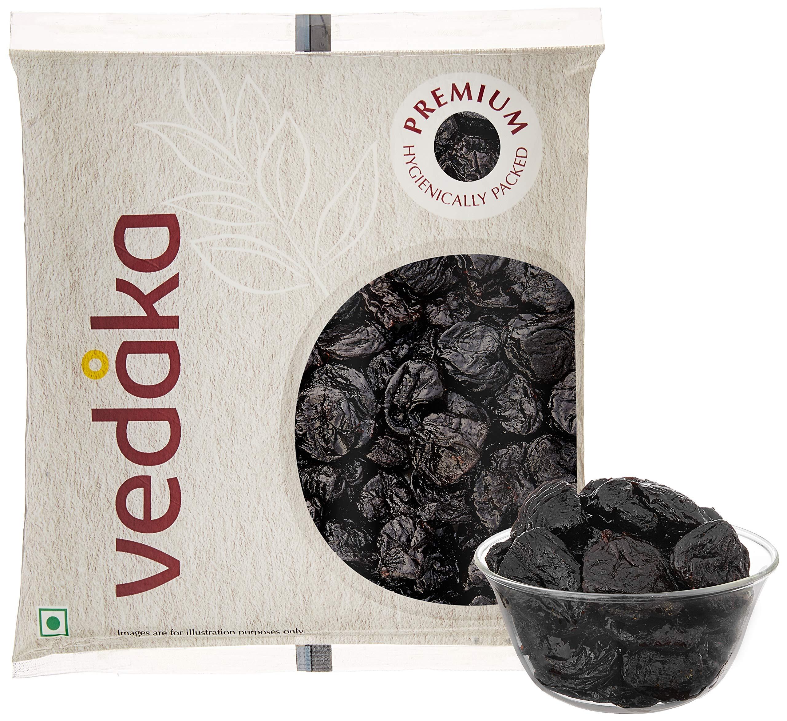 Amazon Brand - Vedaka Vedaka Premium Prunes, 500g & Amazon Brand - Solimo Premium Cashews, 500g Combo