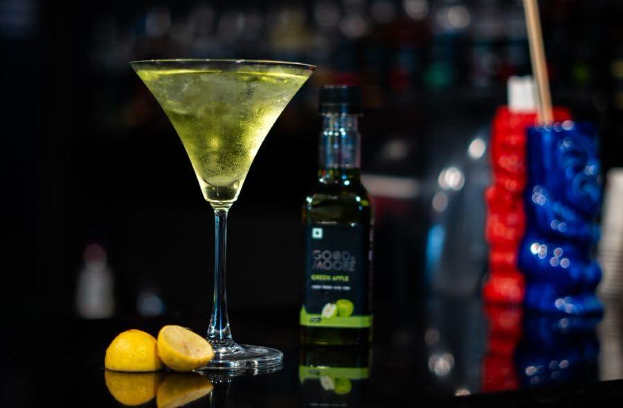 GOOD+MOORE GOOD&MOORE Green Apple Syrup | For Cocktails, Mocktails, Sodas, Ice-teas, Juices, Beverages and more | Concentrated Syrup | Ready to mix | Mixer | Premium Syrup | 250ml