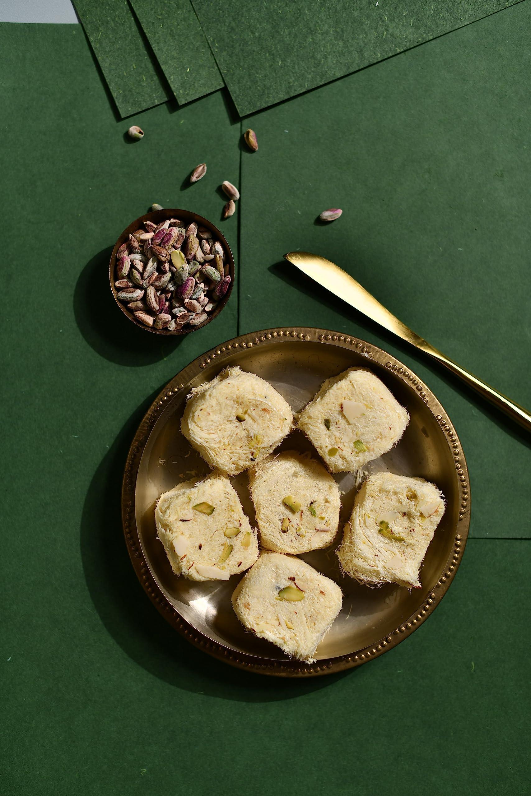 VIJAY DAIRY Vijay Dairy Soan Papdi Sweets (250 gram)