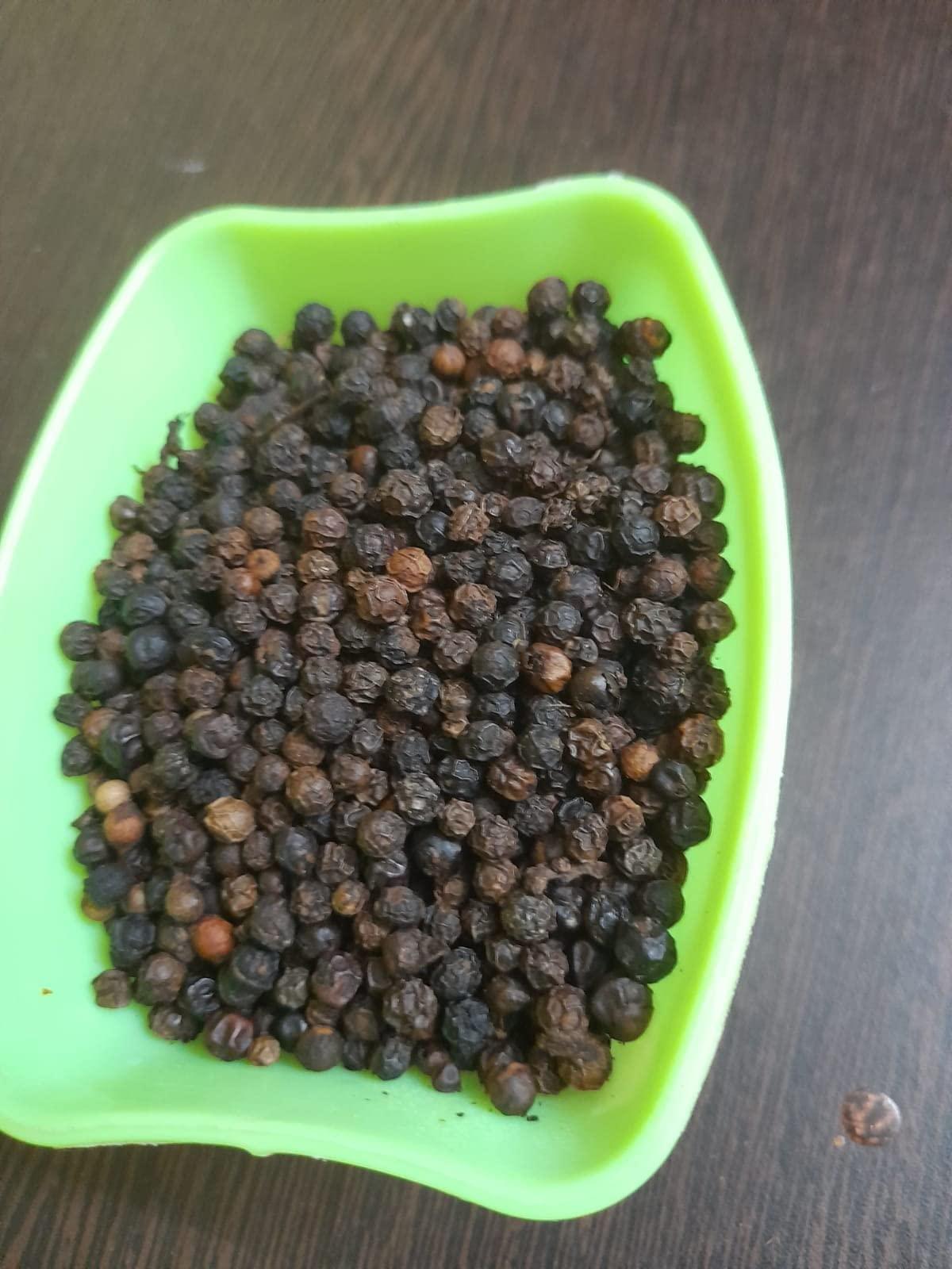 Generic Black Pepper Kerala Kali Mirch Kurumulag 200GM (Large)