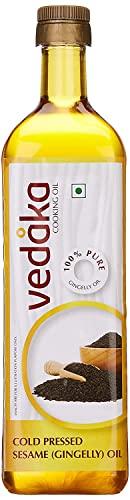 Vedaka Amazon Brand - Vedaka Cold Pressed Groundnut (Peanut) Oil, 5L- (Ghani) & Amazon Brand - Vedaka Sesame (Gingelly) Oil Bottle, 1 L (Cheku/Ghani)