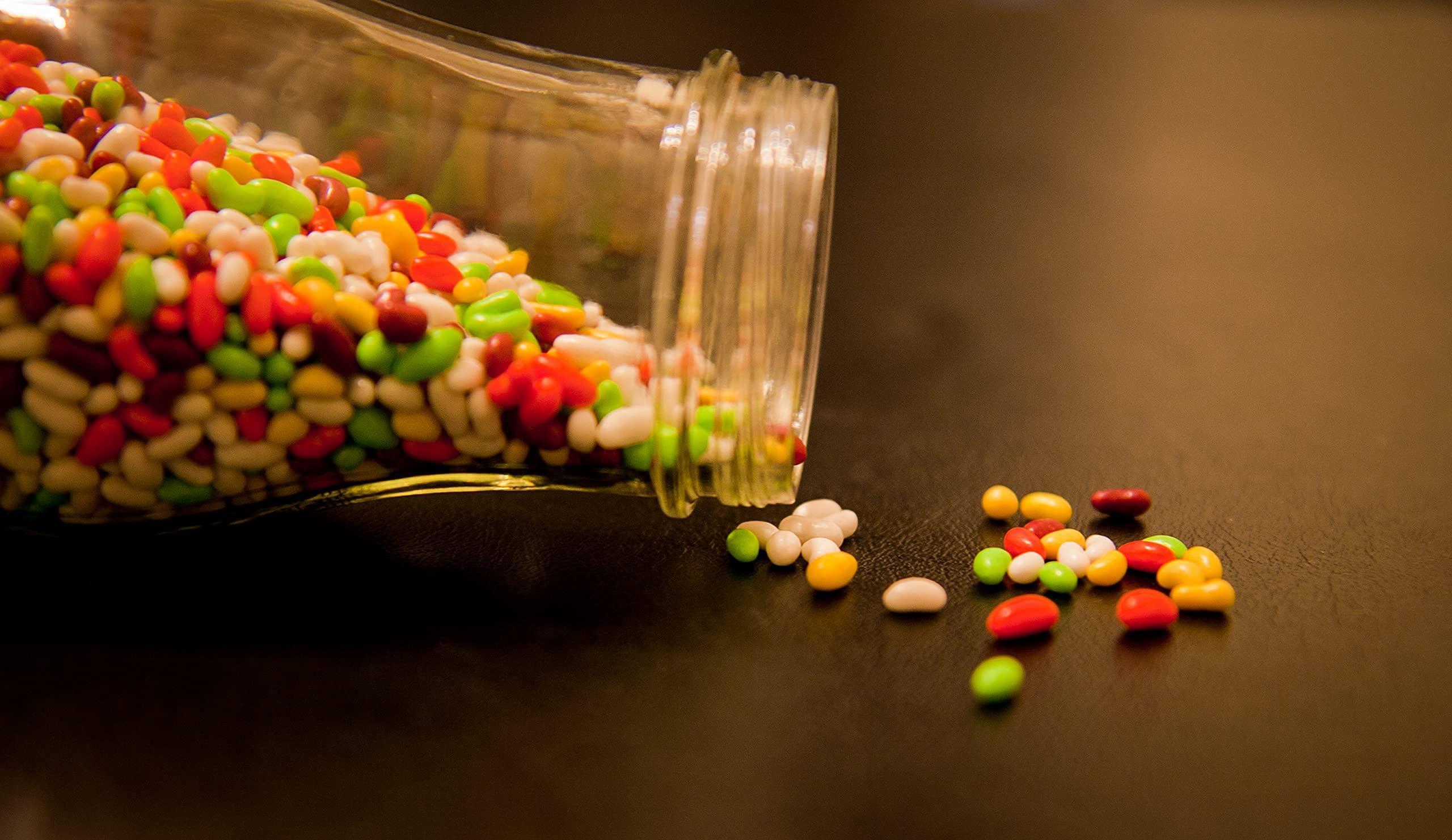 Veganic Veganic Mukhwas | 5 in 1 Mouth Freshner | 300gm | Green Saunf, MInt Saunf, Shahi Mukhwas, Chandan Mukhwas, Roasted fennel Seeds | Digestive After Meal Freshner