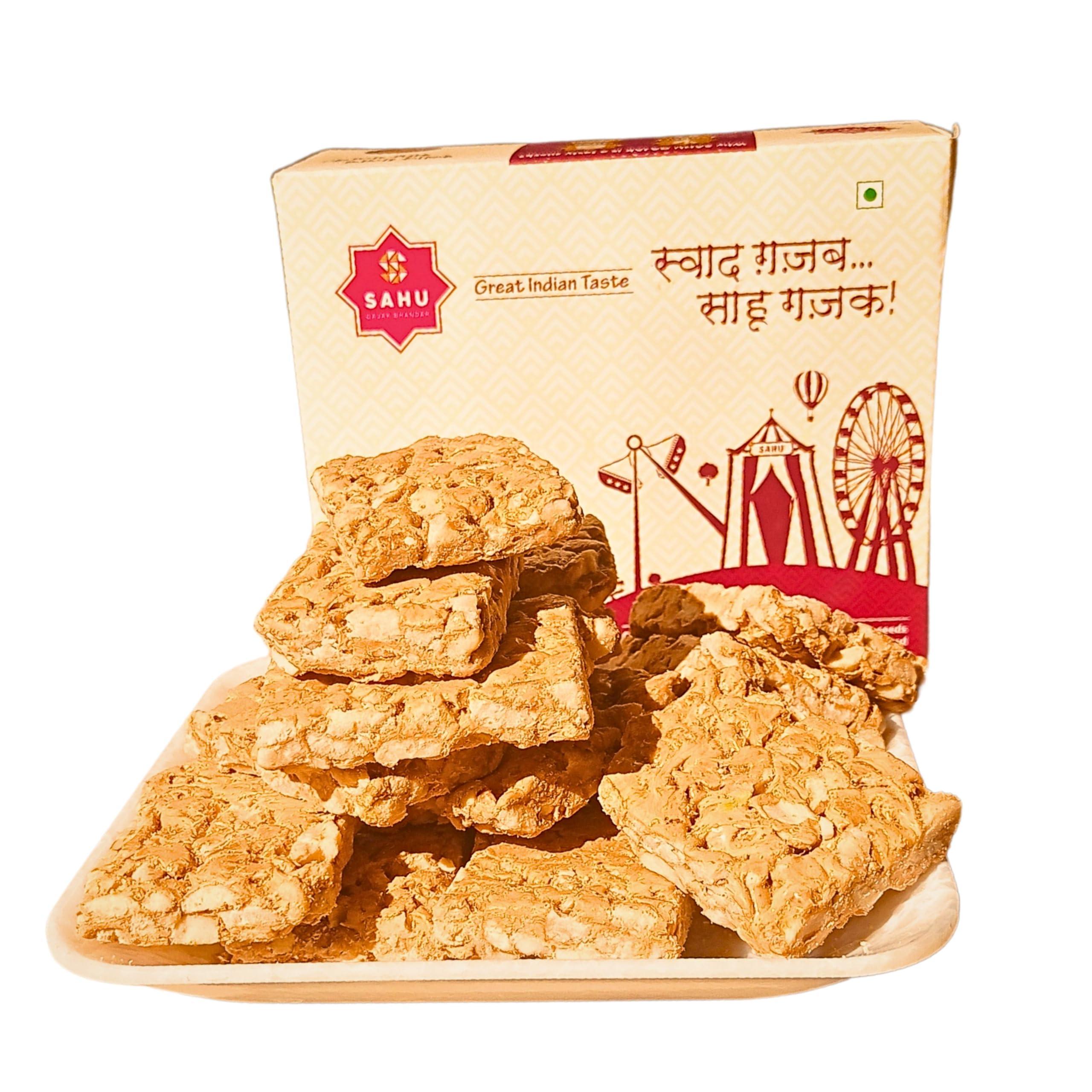 SAHU GAJAK BHANDAR SAHU GAJAK BHANDAR Peanut Chikki 750 Gram Peanuts Chikki Jaggery, No Preservatives & Liquid Glucose, Gluten Free