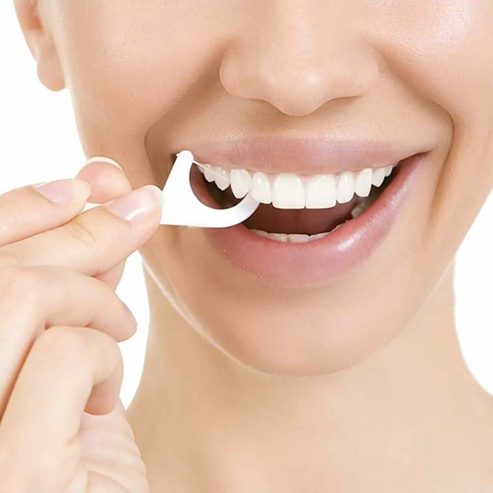 Jamboree!!! Jamboree!!! 3 in 1 Tooth Cleaning Fresh Dental Floss Toothpick Cleaners,Oral Care Plastic Disposable Teeth Flossing Thread Toothpicks Stick Set for Fresh, Healthy and Breath Gums(Pack of 100pcs)