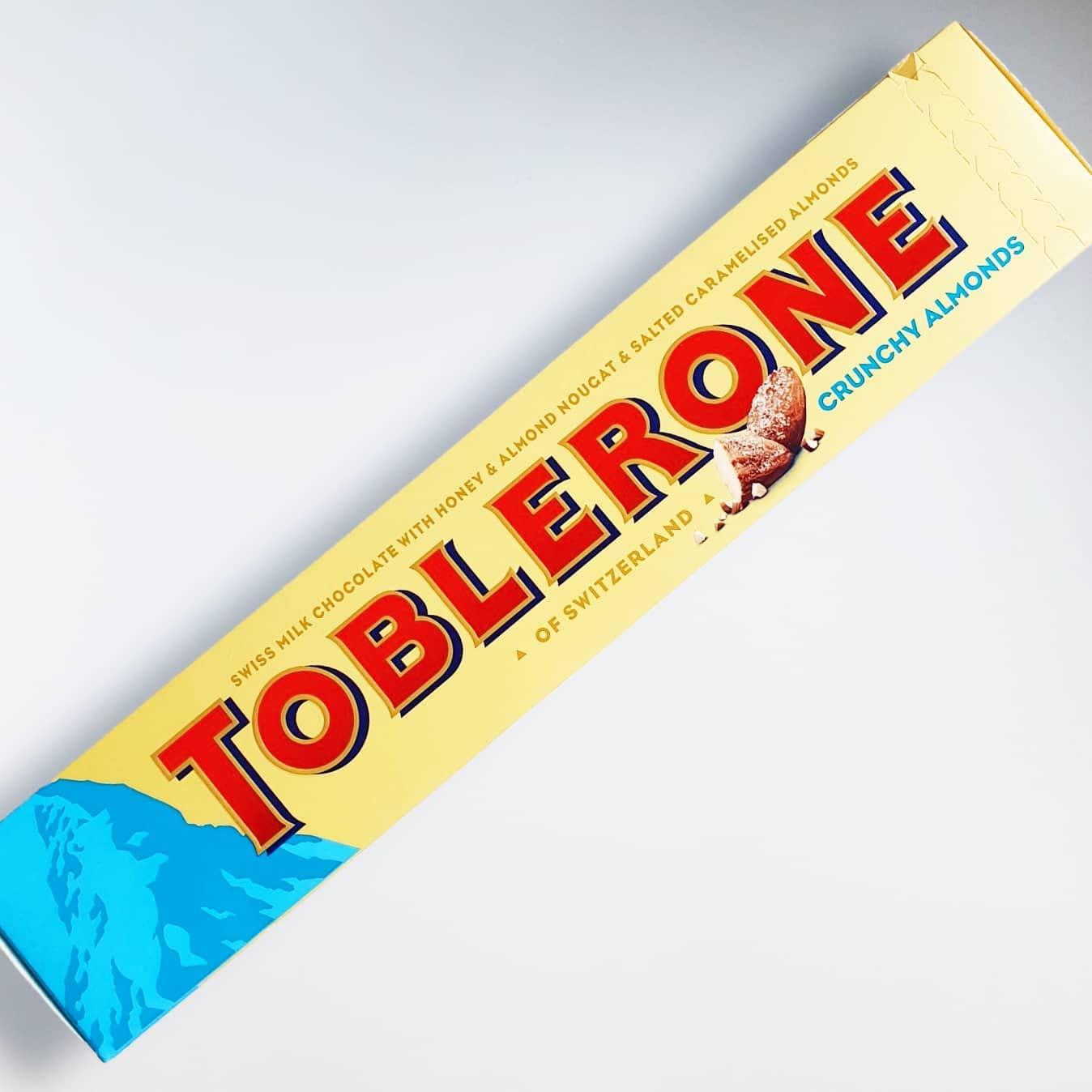 Generic Toblerone Of Switzerland Swiss Milk Chocolate Candy Bars With Salted Caramelized Almonds And Honey And Almond Nougat, 100 Gram (Imported, Pack Of 1)