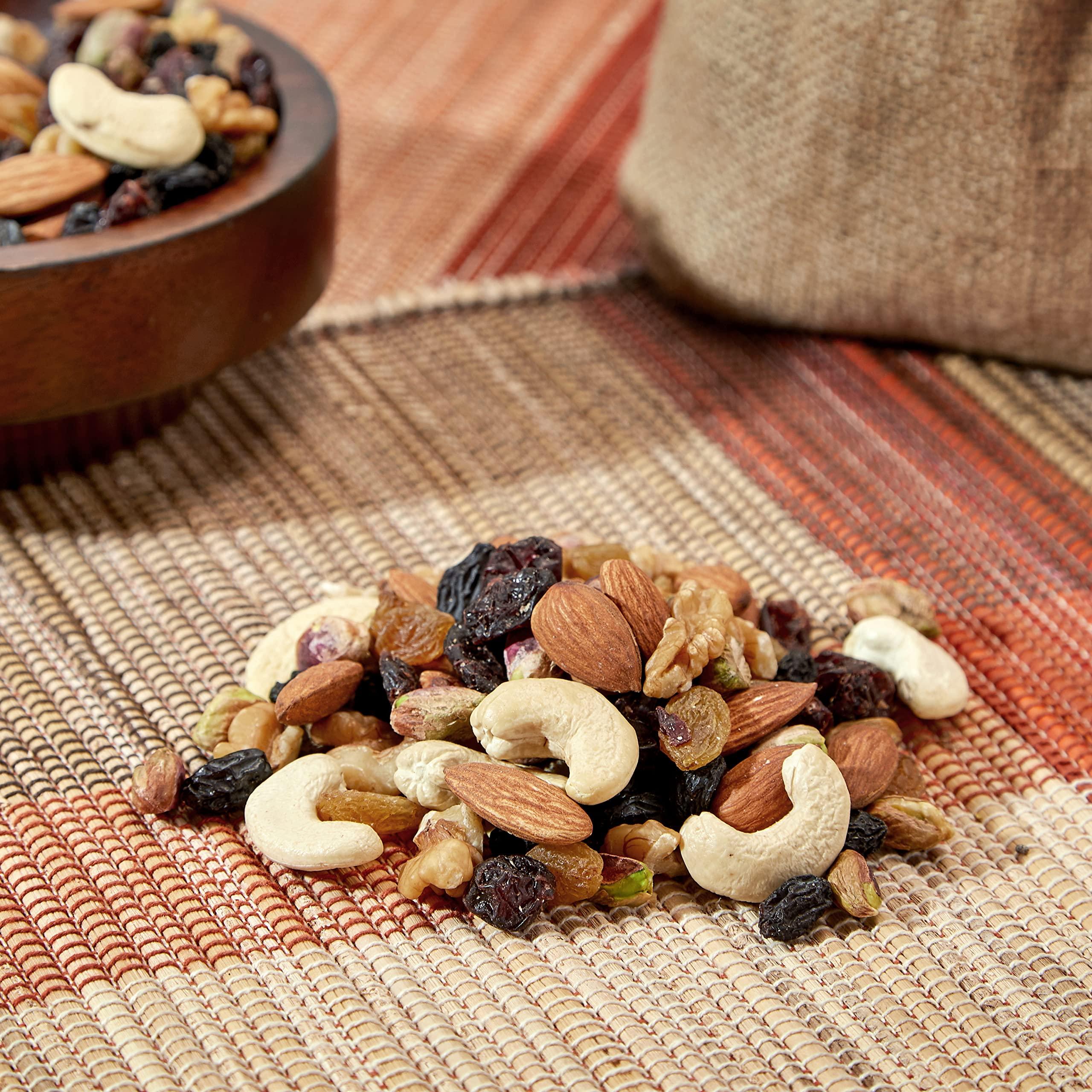 Amazon Brand - Kitchen Cheer Amazon Brand - Kitchen Cheer Dry Fruits and Nuts Mix | 200g Pouch | (Contains Roasted Almonds, Pistachios, Cashews and Walnuts Along With Dried Cranberries, Black Raisins & Indian Raisins)
