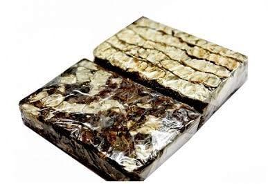 YAMKAY Yamkay Fresh Tamrind Slab Puli Imli Tamarindus Indica Seedless Tamarind Block 1 Kg