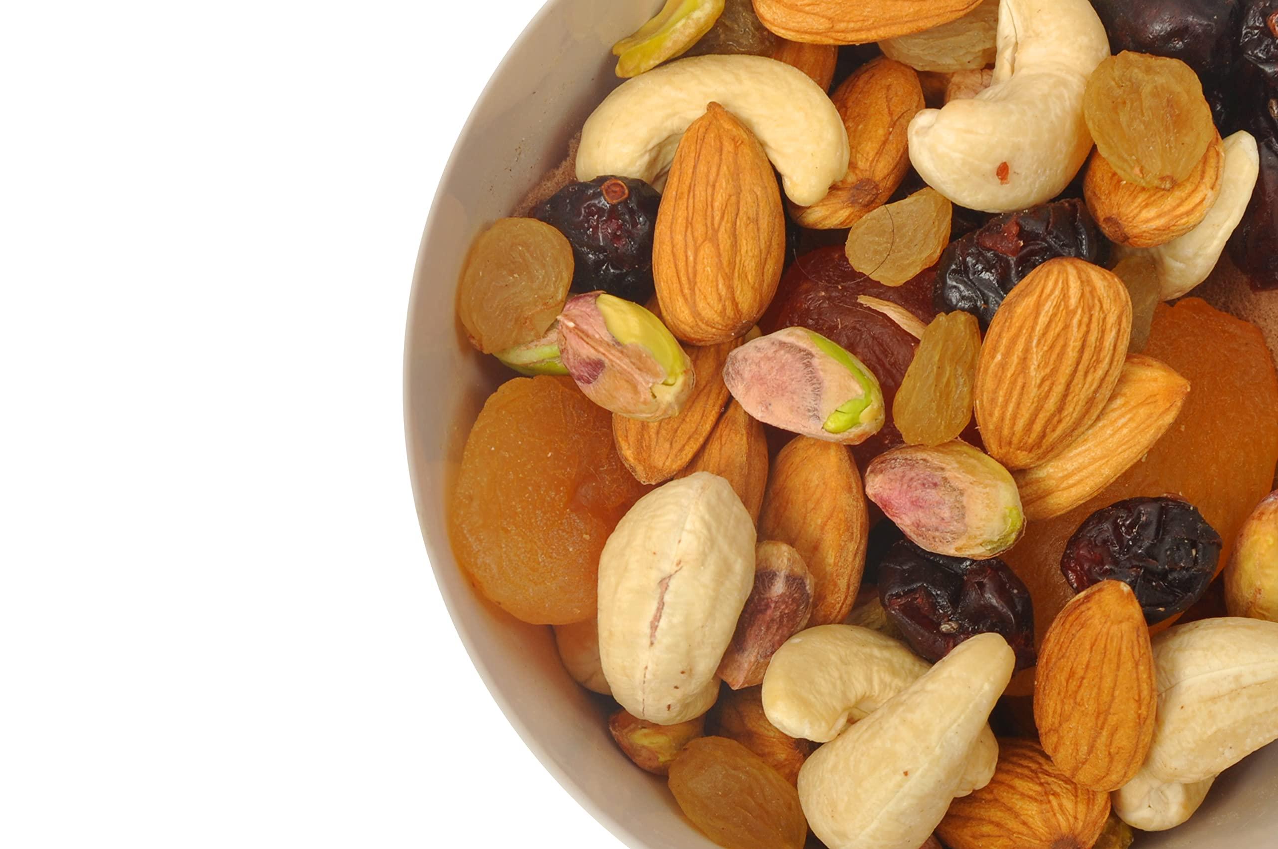 GRABPURE GRABPURE Nuts & Berries Mix Dry Fruits Nutritious Healthy Snack | Almonds, Apricots, Cashews, Cranberries, strawberries, Pistachios, Raisins | 200g Each (Pack of 2)