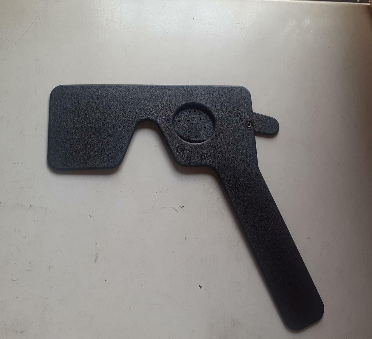 Generic Pinhole Occluder