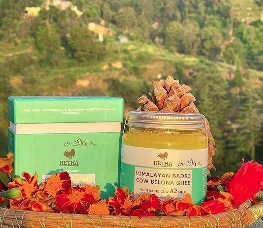 Hetha Hetha Organics Himalayan Pahadi/Badri Desi Cow Bilona A2 Cultured Ghee Made In Brass Utensil (Peetal Kadhai) Single Origin - 500Ml