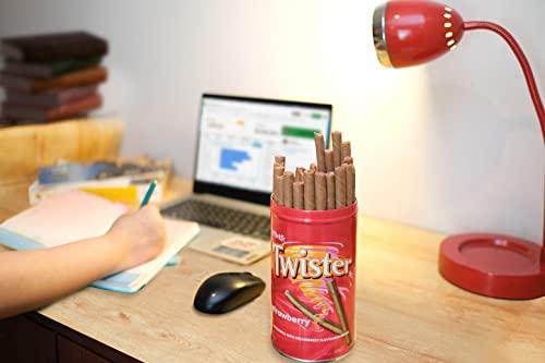 Delfi Delfi Twister Strawberry Wafer Rolls- (Net Quantity 320g)