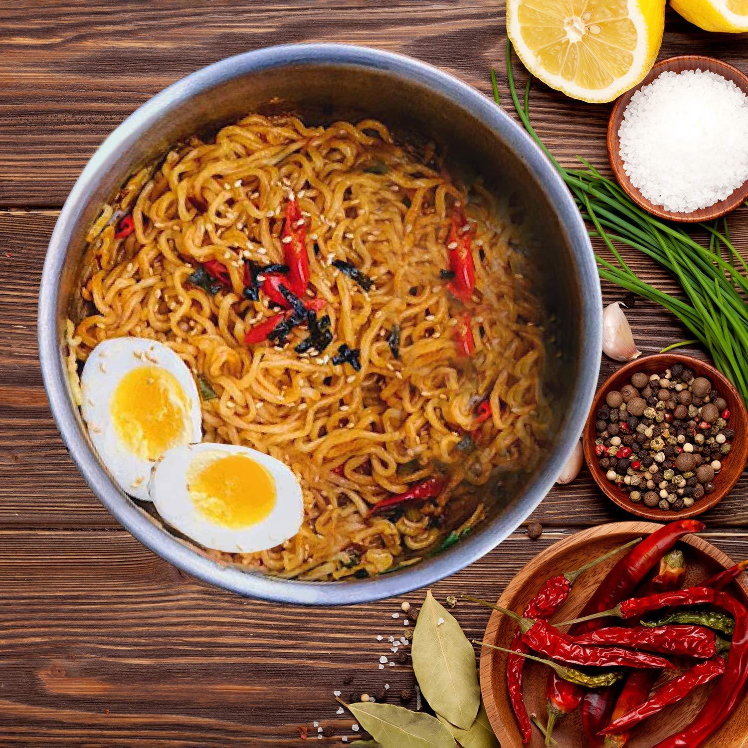 Paldo Paldo Bulnak Pan Stirfried Noodle Spicy (Octopus Flavour) 130g (Pack of 4)