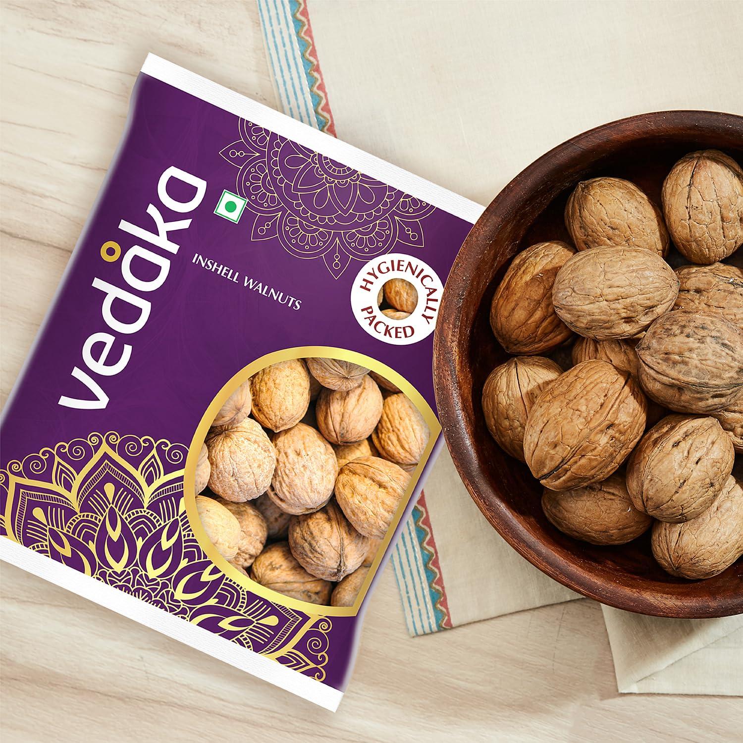 Vedaka Amazon Brand - Vedaka Premium Inshell Walnuts, 1kg (500gm x 2)