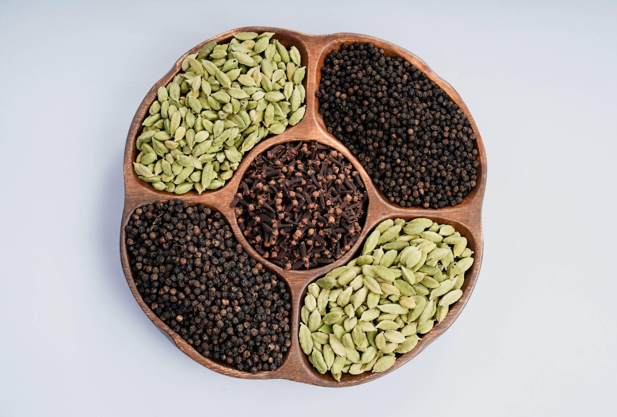 Briskees Briskees Tellichery Black Pepper Extra Bold 250 Gram Value Pack Black Pepper Whole Fresh & Natural Black Peppercorns Kali Mirch Whole For Cooking, Spices & Seasonings