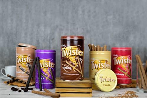 Delfi Delfi Twister Strawberry Wafer Rolls- (Net Quantity 320g)