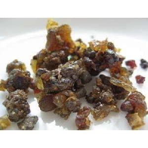 Kwality Original Guggal/Gugal/Guggul/Commiphora Mukul Guggal for Dhoop, Dhuni or Hawan- (100 Grams)