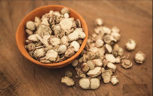 Nature's Shadow Nature's Shadow - Pure White Turmeric / Zedoary Root / Poolankilangu / Curcuma zedoaria / Ambe Halad for Skin and More - Origin Erode and Salem (Sliced Form, 250 Grams)