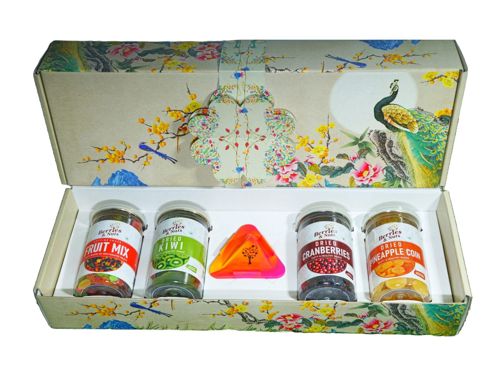 Berries And Nuts Berries And Nuts Premium Dried Fruits Gift Box | Assorted Dried Fruits Box | Fruit Mix 200 Grams, Dried Kiwi 200 Grams, Dried Cranberries 200 Grams, and Dried Pineapple Coin 200 Grams | 800 Grams Box | Dry Fruit Gift Pack for Special Ocassions | Anyt