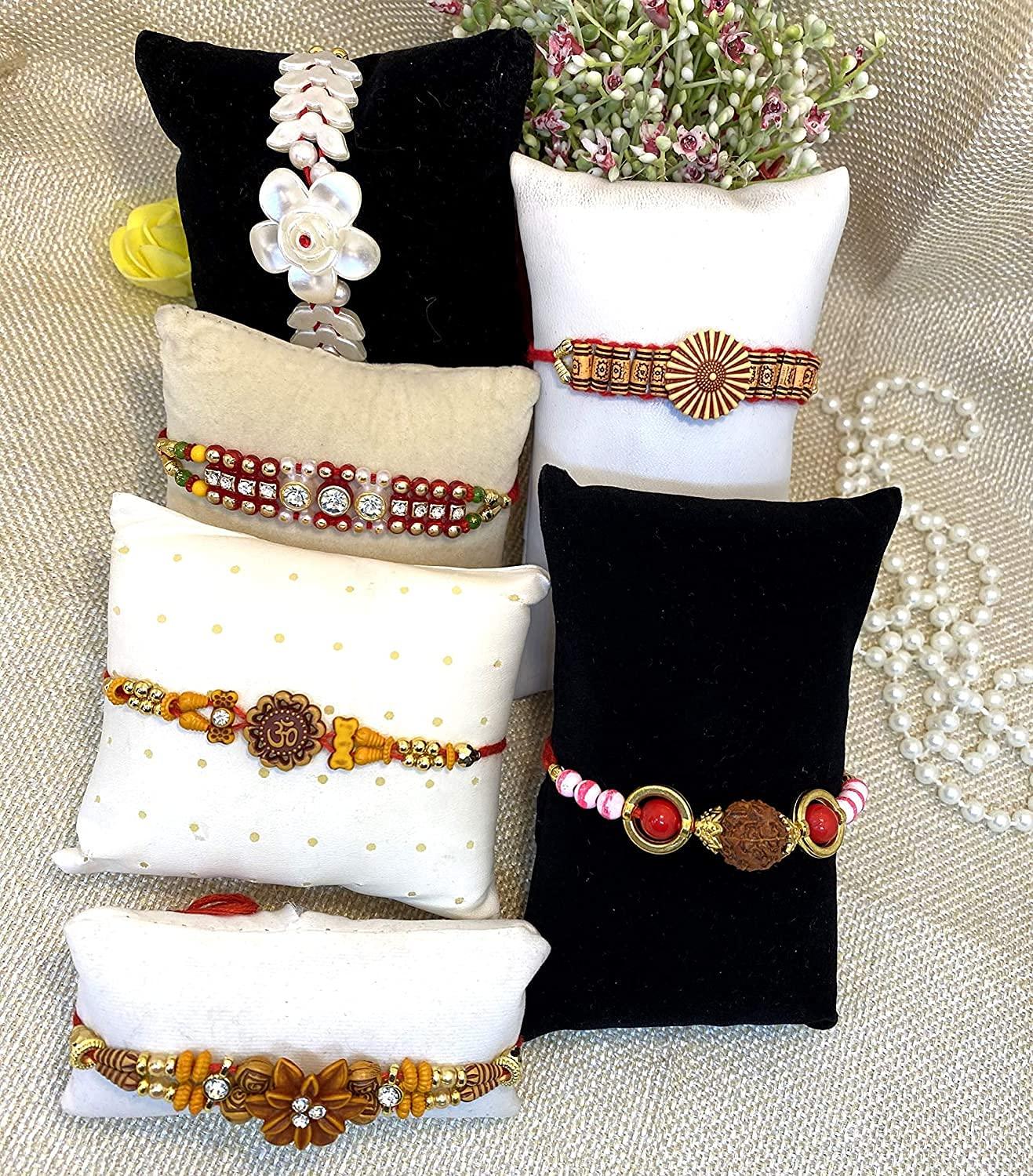 FOI Flavours of India FOI Flavours Of India Ragi Puffs, Light & Flavourful Crispy & Crunchy Traditional Snacks | Ready To Eat Instant Snacks, Tea Time Instant Snack, Indian Snack (75gm Each, Pack of 4) (Chipotle)