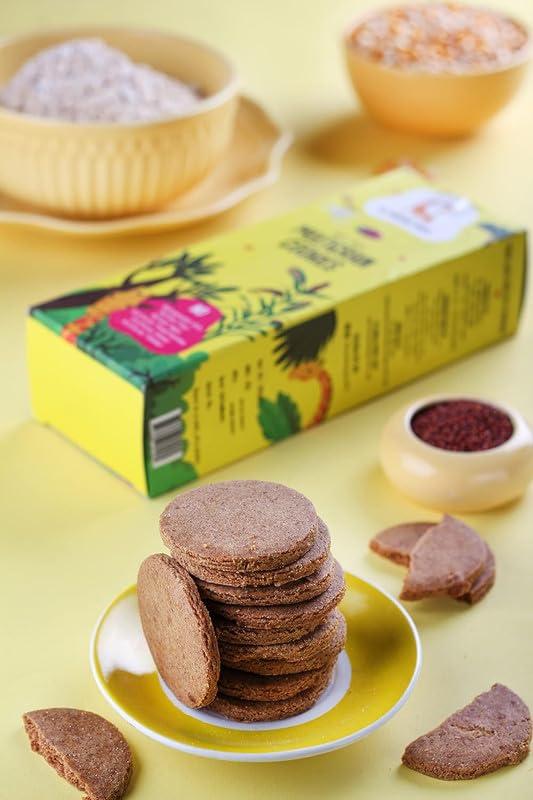 THE GROWING GIRAFFE The Growing Giraffe Multigrain Cookies (Tasty, Healthy & Nutritional Snacks for Everyone) with Ragi, Jaggery, Oats & Whole Wheat Flour | No Added Preservatives, Flavor & Color - 160 Grams (Pack of 1)