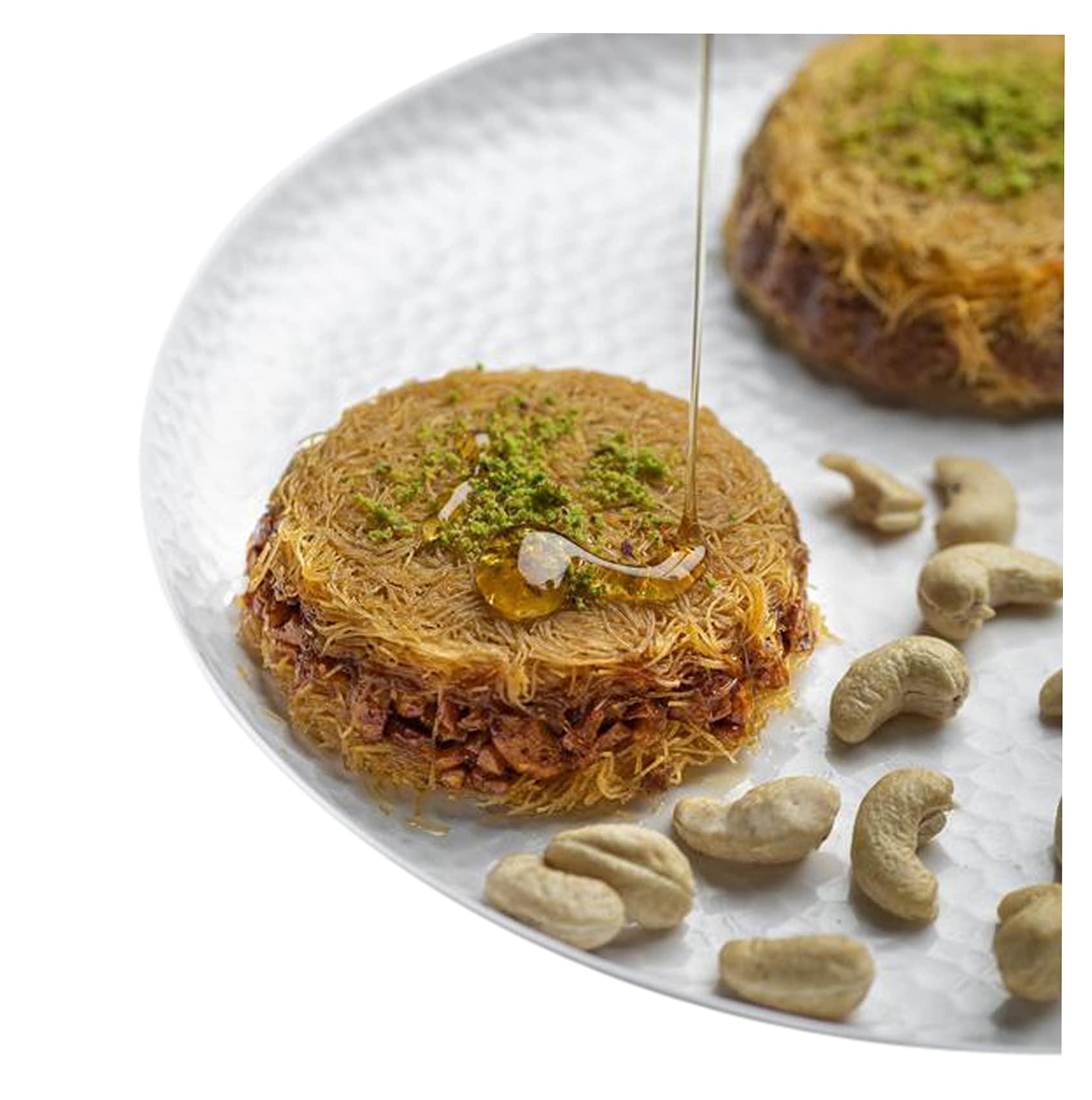 The Baklava Box The Baklava Box Cashew Kunafa, 4 pieces-500g