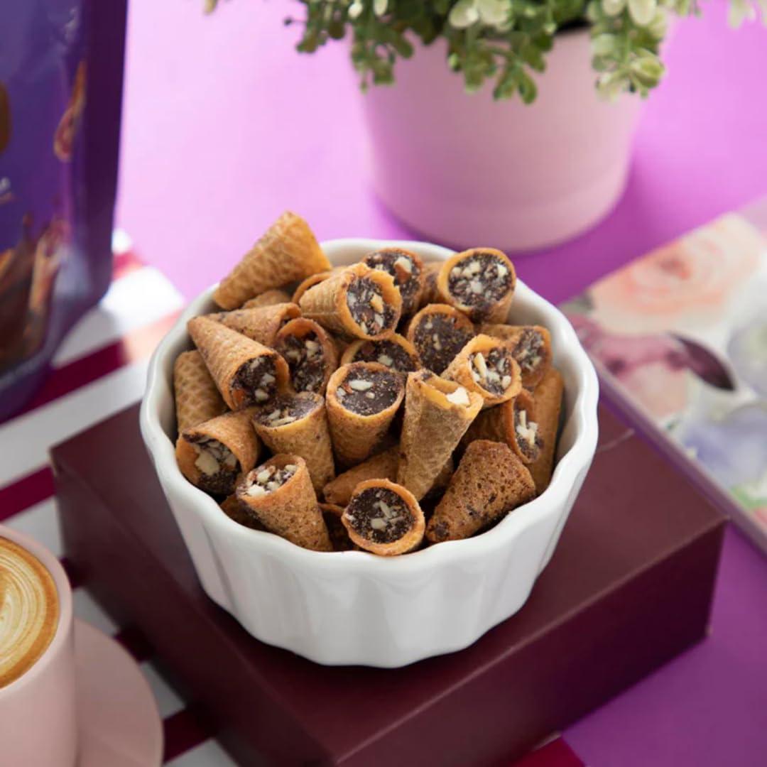 NOVANOVA NOVANOVA Best Bite Choco Filled Cones | Choco Hazelnut & Cookie Buttercream - Assorted Pack Of 2| 100% Eggless | No Added Preservatives (100 Gram)