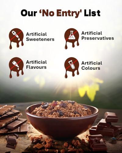 True Elements True Elements Granola Dark Chocolate 400g - Baked Granola | Almonds, Berries & Dark Chocolate | Granola for Breakfast | High Fibre Cereal | Diet Snack