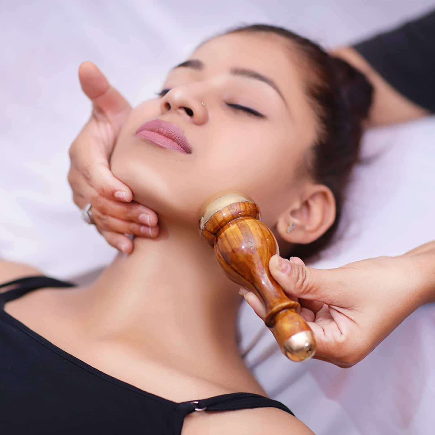 HEALTHANDWEALTH Kansa Wand 2in 1 Mini Grip Beautiful Design Face/Foot/Body & Marma Massage Tool Teak Wood Handle Maroon (Small & Marma)