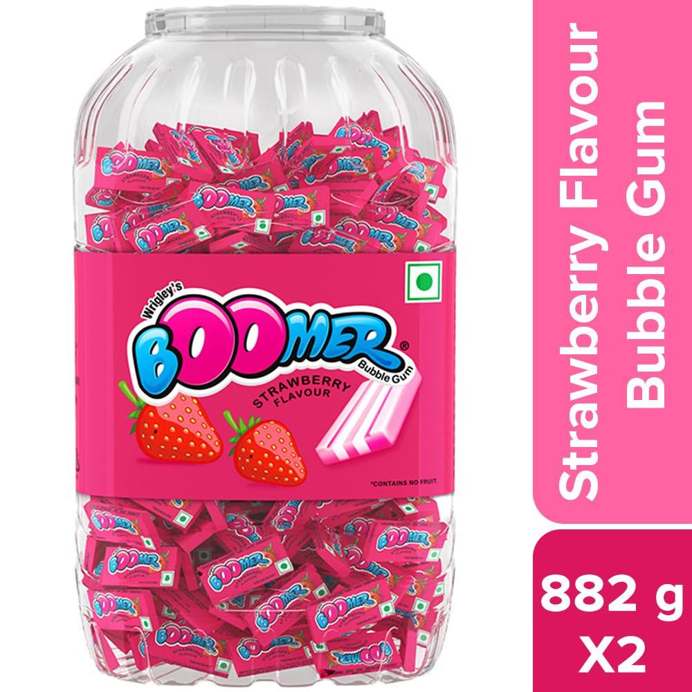 Boomer Skittles Boomer Bubble Gum Jar, Strawberry Flavoured Chewing Gum, Long Lasting Sweetness, Fun Chewing Gum Ideal For Sharing With Friends, 999.6 G, Pack Of 2