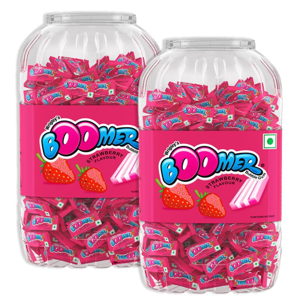 Boomer Skittles Boomer Bubble Gum Jar, Strawberry Flavoured Chewing Gum, Long Lasting Sweetness, Fun Chewing Gum Ideal For Sharing With Friends, 999.6 G, Pack Of 2