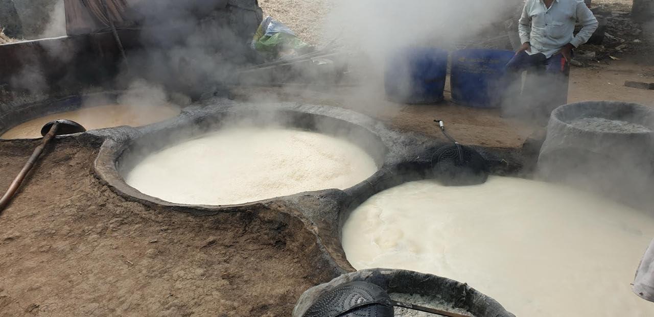 NKB Organics NKB Organics Desi Sugarcane Jaggery | Gur Jaggery | Jaggery | Sugarcane | Desi Gur | Gur | Gud | Liquid Jaggery | Sugarcane Jaggery Syrup 100% Chemical Free (Sugar Substitute) 500 Gram