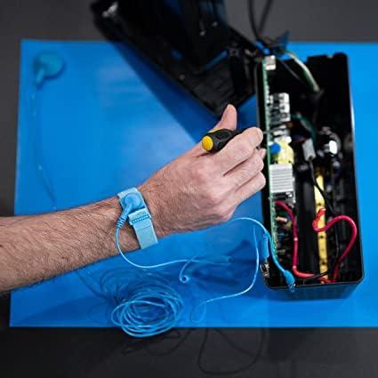 ALTS ELECTRONIC Sky-Zero Volt Therapy kit Grounding Mat Pad Earthing Sheet With 3 pin Plug & Grounding Wrist Band for Grounding Human body volatge (24\'\'x18\'\')