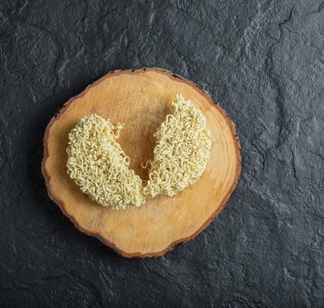 Veganic Veganic Uncooked Fresh And Delicious Noodles | Maggie Cake | Instant Noodles | Vermicelli | Maggi 2 Minutes Noodles (1800g)