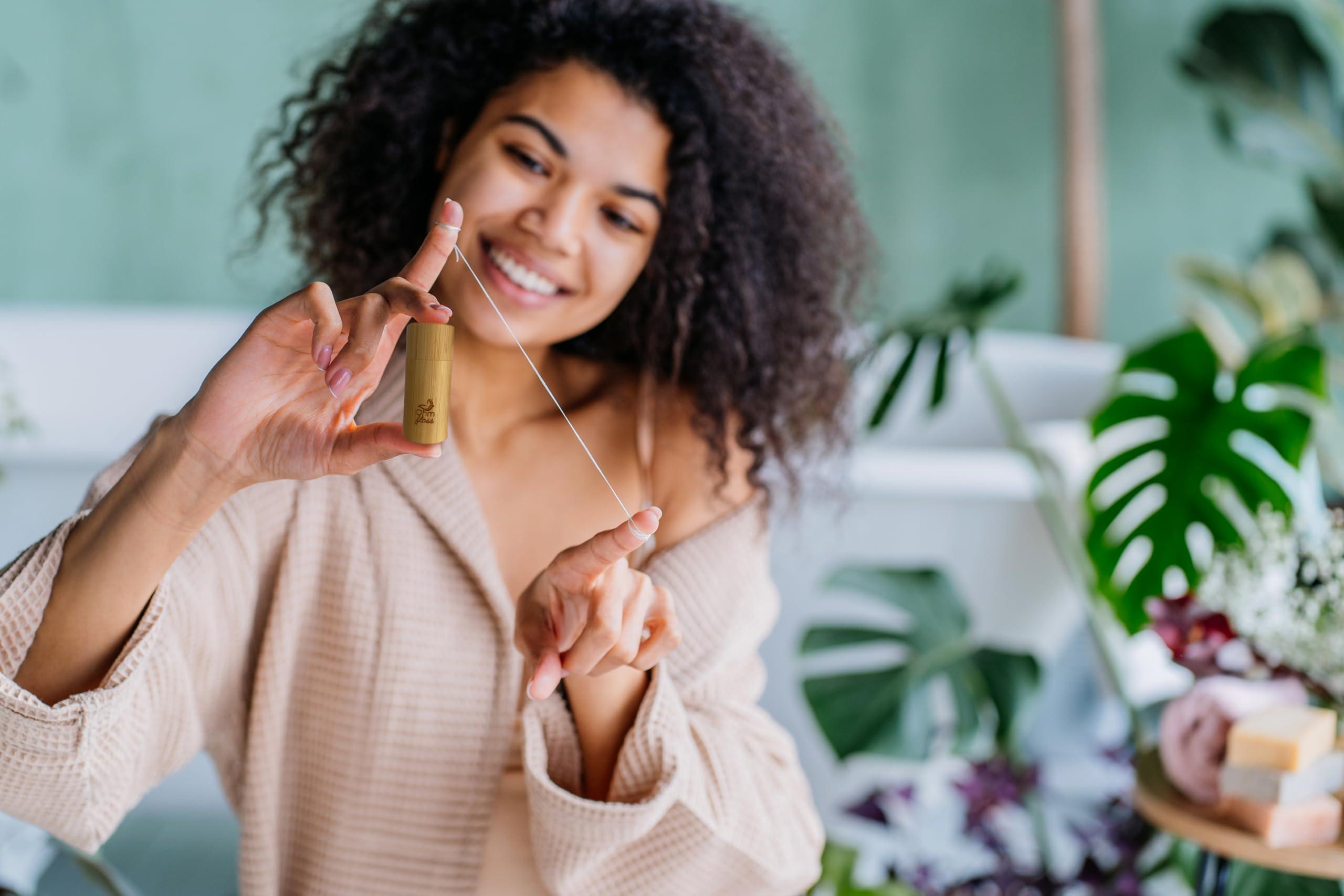 Ohm Earth Ohm Floss Biodegradable Dental Floss with Bamboo Refillable Holder, Naturally waxed with Candelilla, 100% Compostable, 55 yds/50m Natural Silk Spool Eco-Friendly Zero waste Oral Care, Natural Mint
