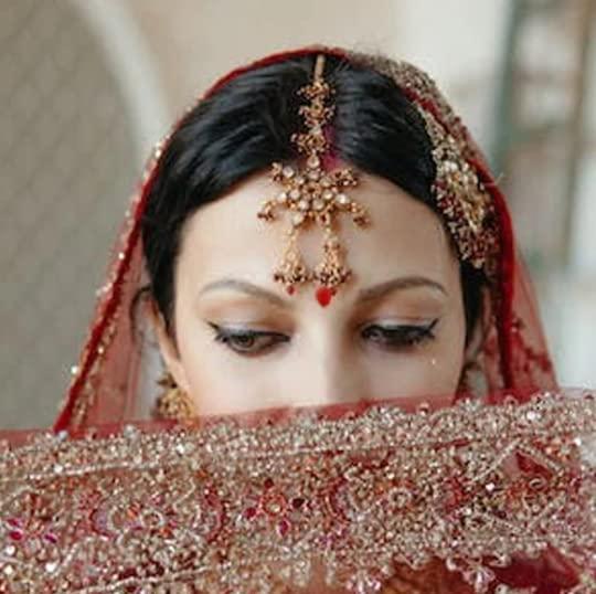 GODSOWNCOUNTRYIN Kumkum Powder RED GODSOWNCOUNTRYIN (40 Gram) - Used for Tika, Tilak, Tikka, Bindi, Bottu, Pottu, Auscipious for Pooja Purpose, Cure Mental Stress