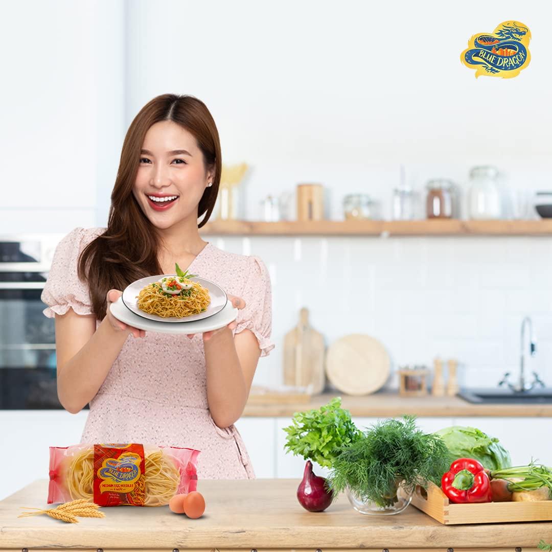 Blue Dragon Blue Dragon Egg Noodle Medium - 300g & Egg Noodle Fine - 300g | No Preservative & Artificial Colors | Eggs, Wheat, Soya Wheat, Peanuts And Nut | Noodles Packet (Combo of 2)