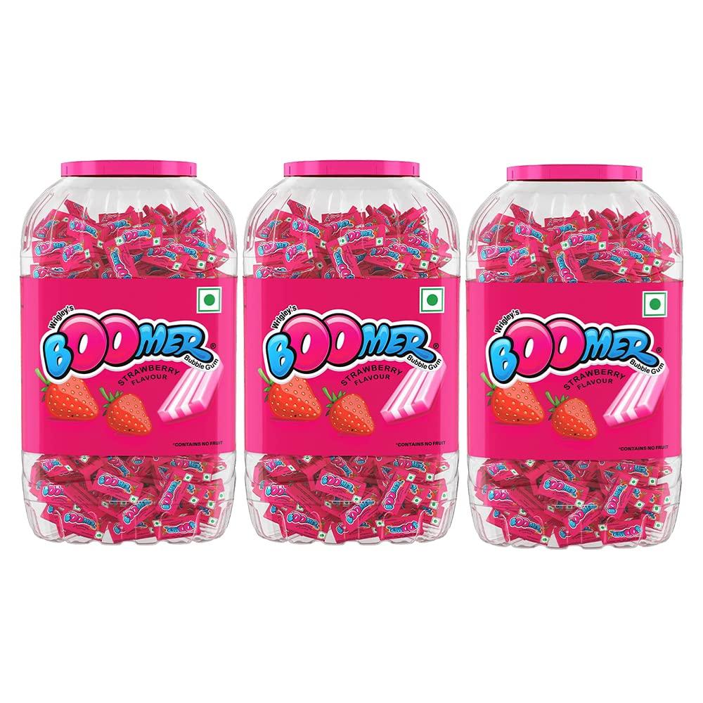 BOOMER Boomer Chewing Gum || Strawberry Flavoured Bubble Gum || Colourfully Striped with Long-Lasting Sweet Taste || Chewing Gum Jar Pack - 850 g (Pack of 3)
