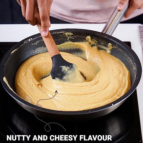 urban platter Urban Platter Nutritional Yeast Flakes, 100g [Good Source of B-Vitamins| Gluten Free| Nutty and Cheesy Tasting Nooch | Perfect for Vegetarians | Seasoning]