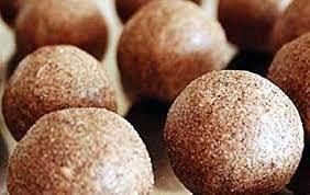 In Super Mart Homemade Alsi ki Pinni Made with Ghee - 1kg