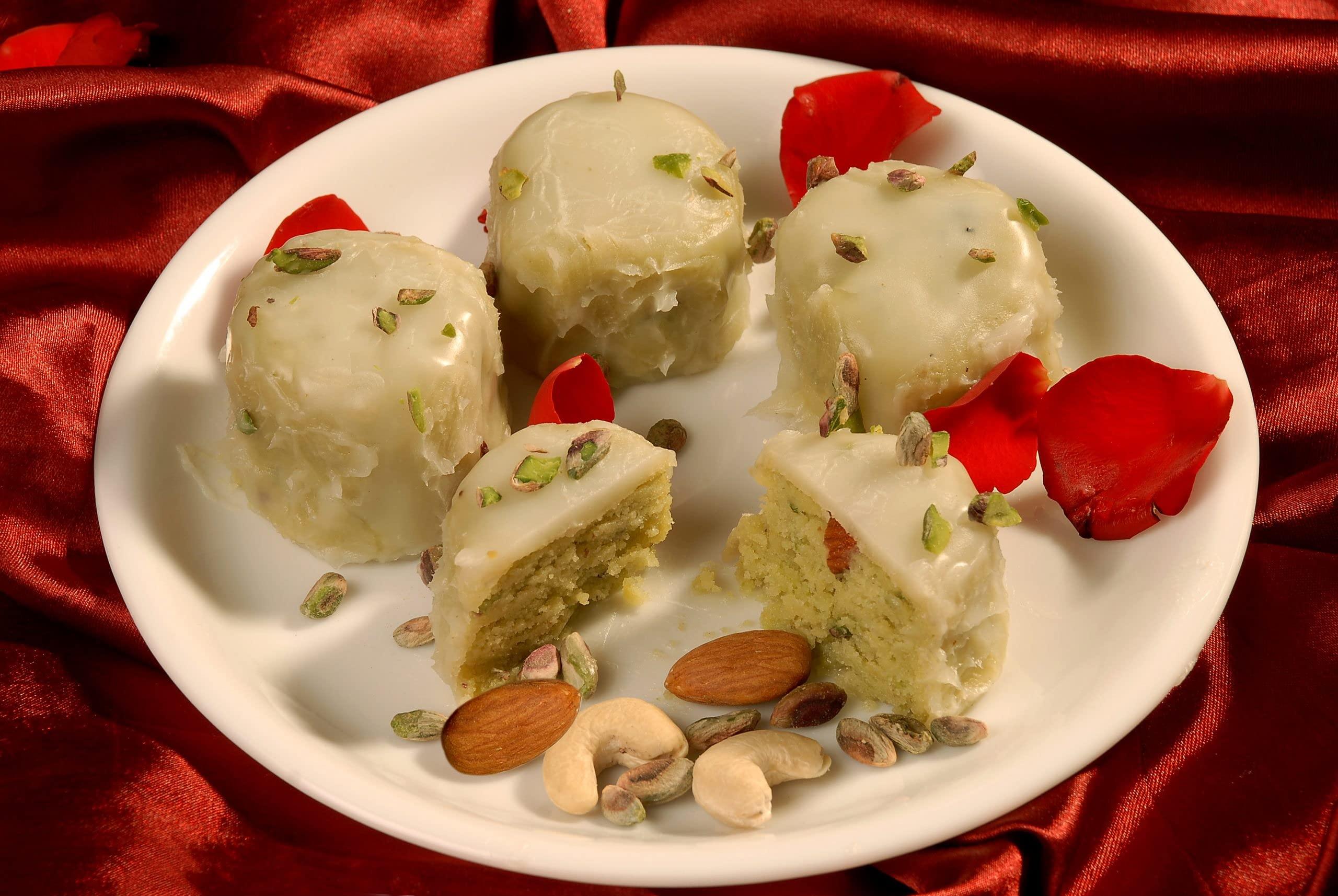 Generic Surti Ghari Pure Ghee Traditional Sweets (Badam Pista Ghari, 1000 Grams)