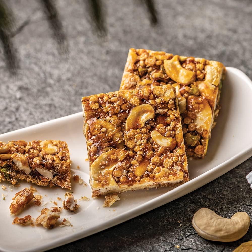 TROOGOOD TrooGood Chikki Assorted Duet Bundle - Pack of 20 - Millet Chikki - 10bar and Peanut Chikki - 10bars, (25g Each) No Added Preservatives and Colours | Sweets | Made with Jaggery - 500g