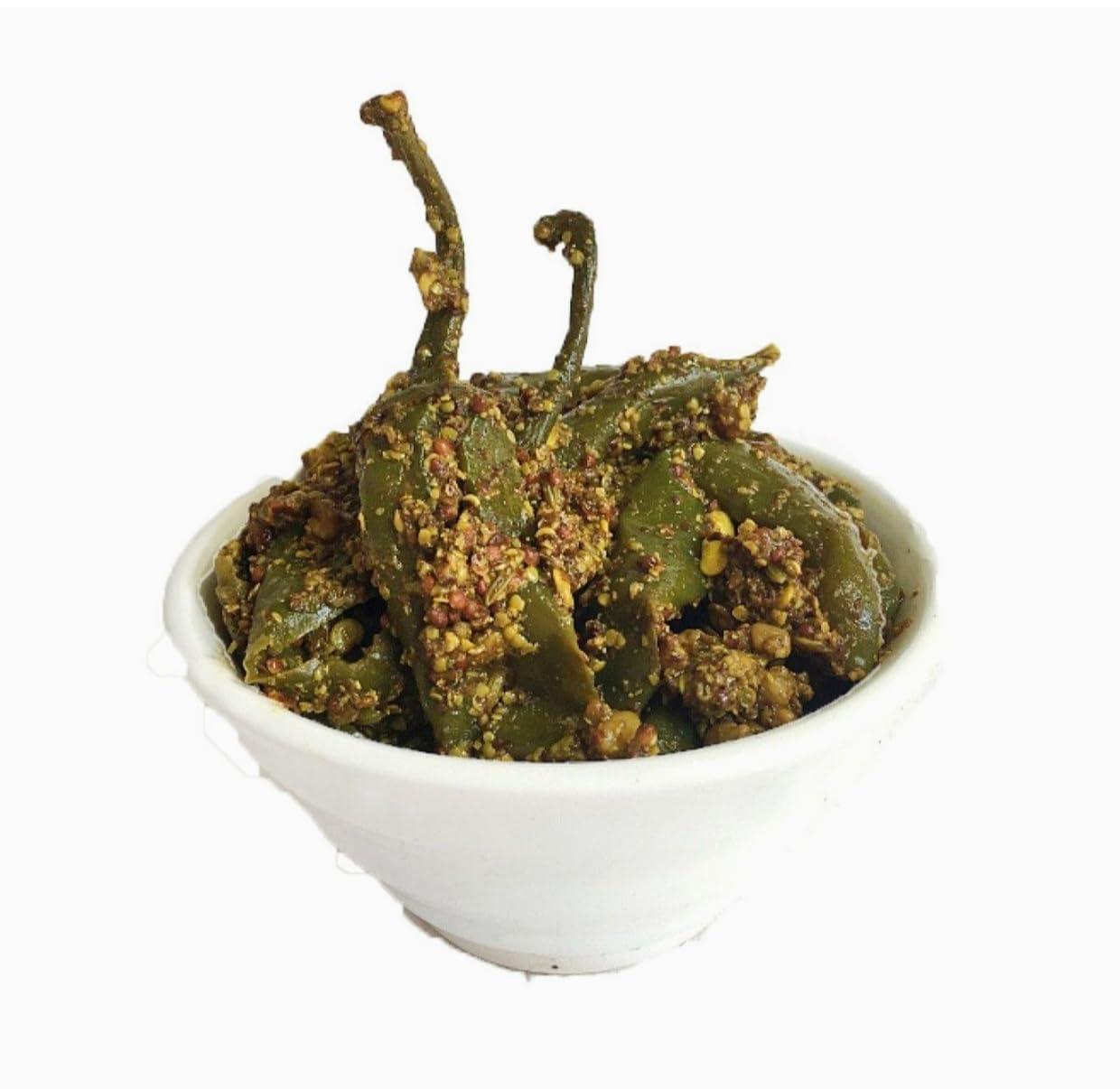 Marudhar Marudhar Athana Mirchi Combo Pack of Long Green Chilli Pickle 200gm & Long Red Chilli Pickle 400 g (200 gm Green Chilli Pickle + 400gm Red Chilli Pickle)