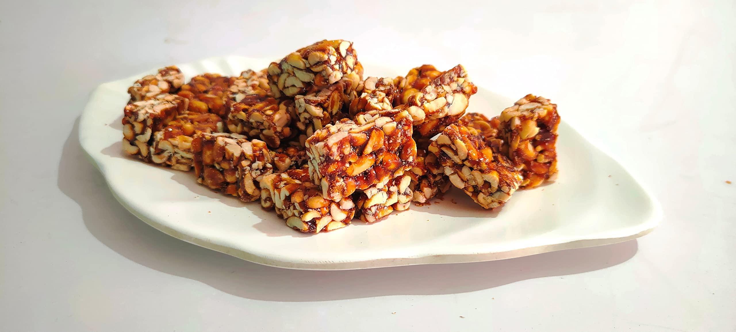 K.S K.S Kovilpatti Special Karupatti Kadalai Mittai - Palm Jaggery Burfi (Groundnut Chikki Candy) - 600 GM